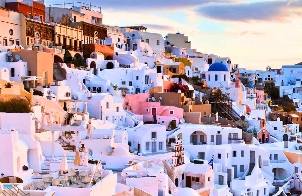 travel guide to santorini