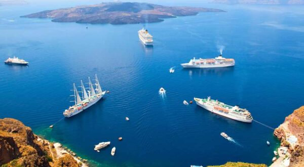 how to get to santorini