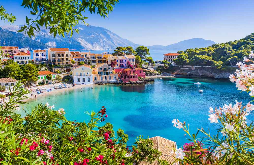 Best Family Beaches in Greece for an Unforgettable Vacation!