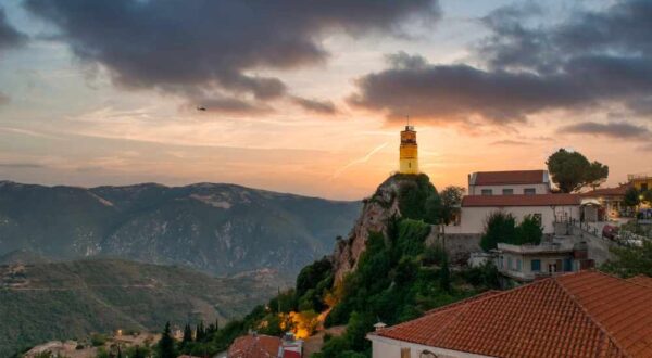 arachova in winter where to go in greece in winter