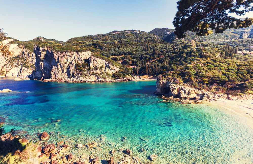 greek islands for digital nomads
